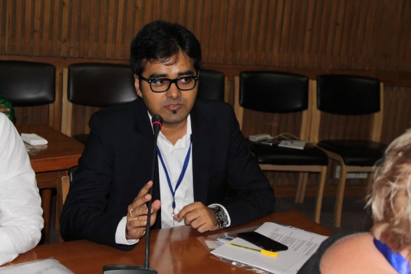 Ankit-Jhanwar-introduces-himself-to-the-members-of-IC-Innovators-Club-1024x683