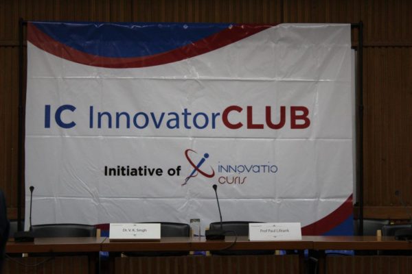 IC-Innovator-CLUB-banner-at-third-meeting-1024x683