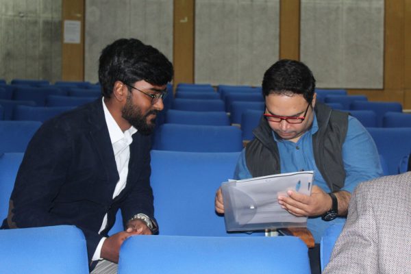 Saketh Venkat and Ashutosh Pastor discussing at IC InnovatorCLUB Meeting at IIT Delhi