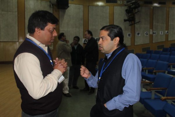 Sanjay Gaur and Ashish Makhani interacting at IC InnovatorCLUB Meeting at IIT Delhi