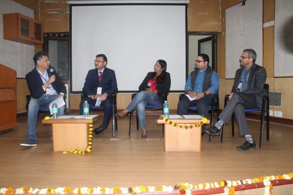 Sumit Puri, Abhinav Singhal, Dr. Shikha Suman, Ashutosh Pastor and Sharad Kumar on panel discussion on Business models of successful IoMT in India and challenges at IC InnovatorCLUB Meeting at IIT Delhi