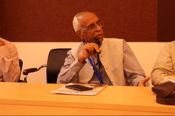 Dr. Vijay Agarwal at IC InnovatorClub Meeting