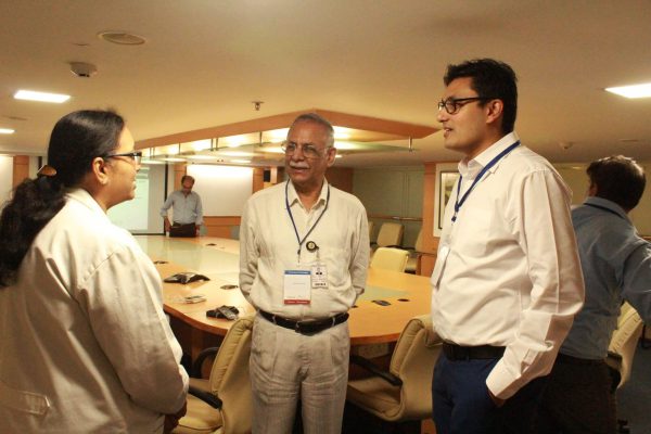 Dr. Sanjiv Kumar and Dr. Vidur Mahajan interacting with a doctor from Max