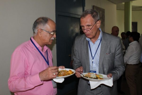 Dr-Jaanus-Pikani-sharing-his-views-with-a-fellow-club-member-at-IC-Innovator-CLUB-first-meeting-1024x683