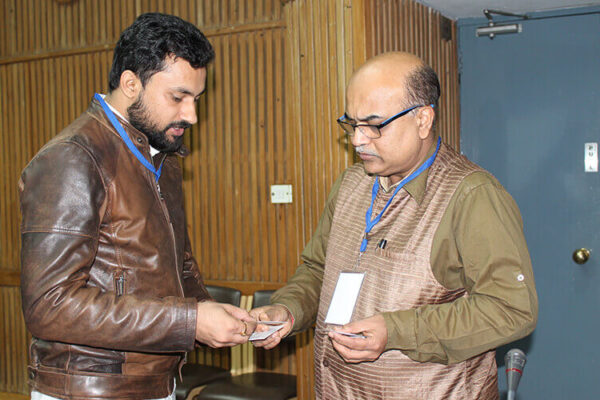 Dr-Shirshendu-Mukherjee-and-Harsh-Bharadwaj-from-Family-Doctor-at-IC-InnovatorCLUB-second-meeting