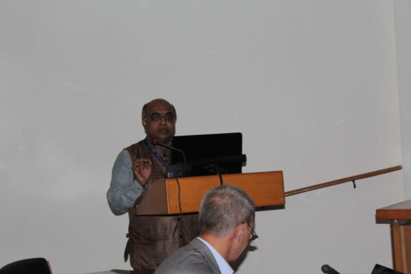 Dr-Shirshendu-Mukherjee-discusses-the-topic-What-India-and-Denmark-can-learn-from-each-other-1024x683